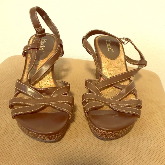 mudd shoes sandals